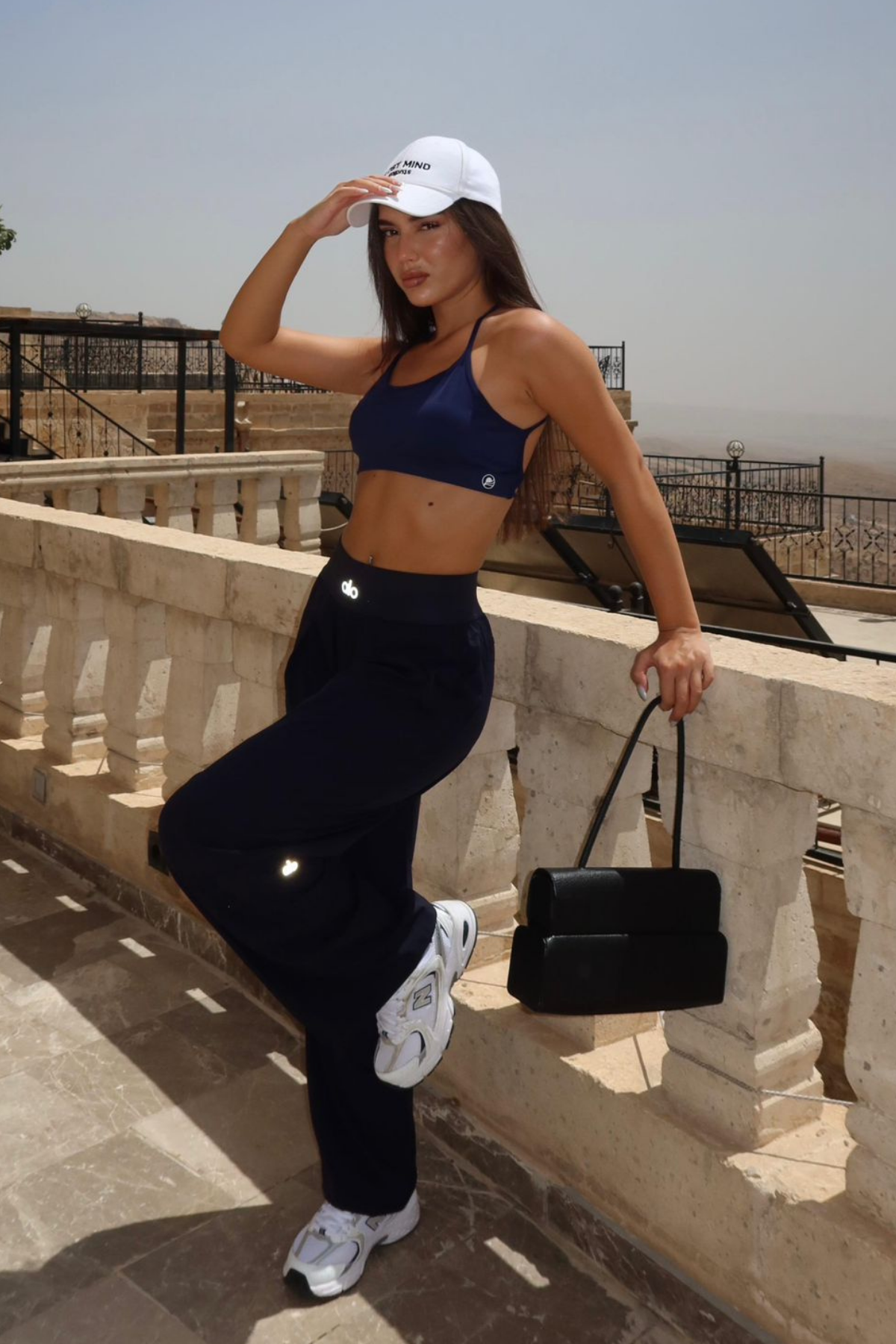 Beli Lastikli Pantolon